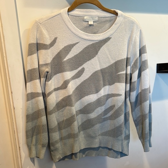 Barefoot Dreams Gray Patterned Sweater - Picture 1 of 3